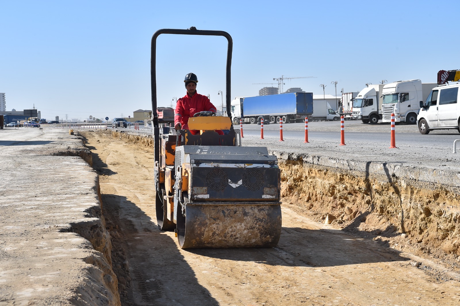 ADSEA: Lökbatanda 23 kilometrlik kollektor və sutəmizləyici qurğu tikilir (FOTO/VİDEO)