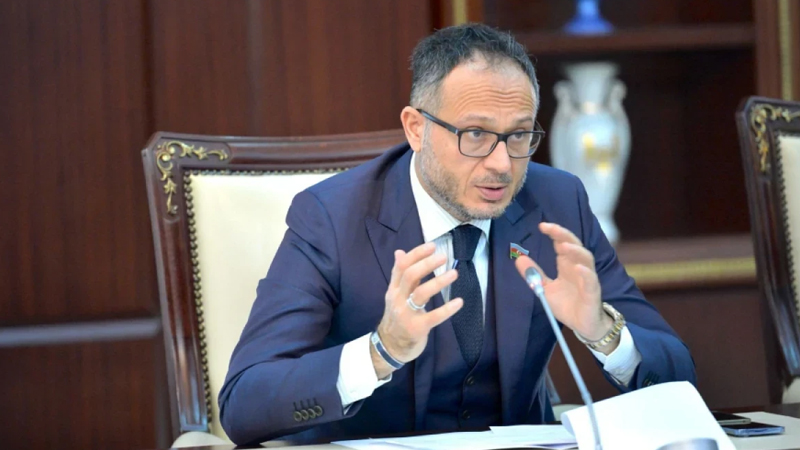 Ramil Həsən yeni vəzifəsini icrasına başladı