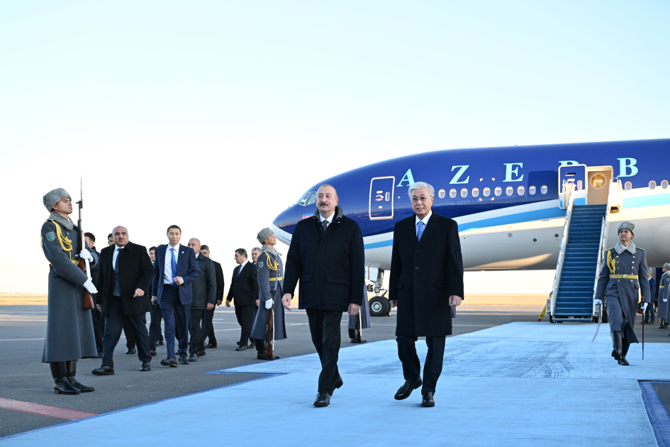 İlham Əliyevin Qazaxıstana səfəri başladı (FOTO)