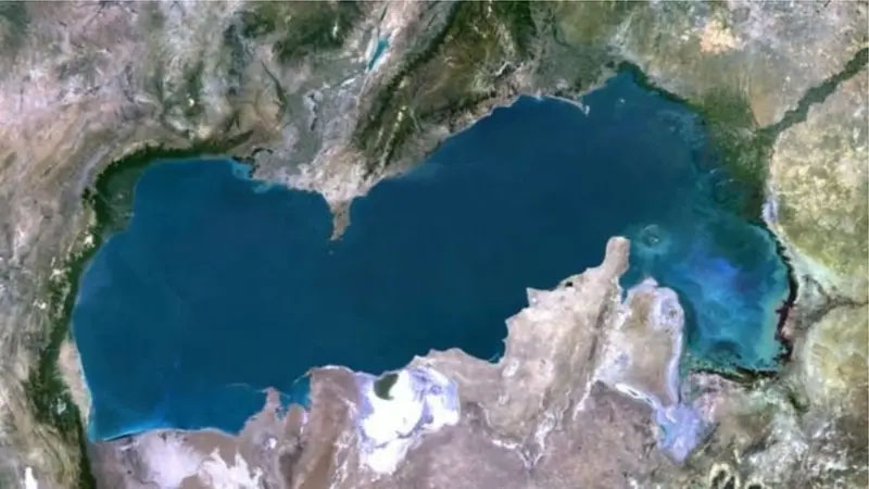 Xəzər hövzəsi uğrunda savaş qızışır (ŞƏRH)
