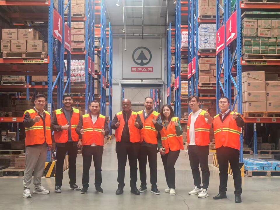 Veysəloğlu Distribusiya Çində keçirilən beynəlxalq logistika konfransında iştirak etdi (FOTO)