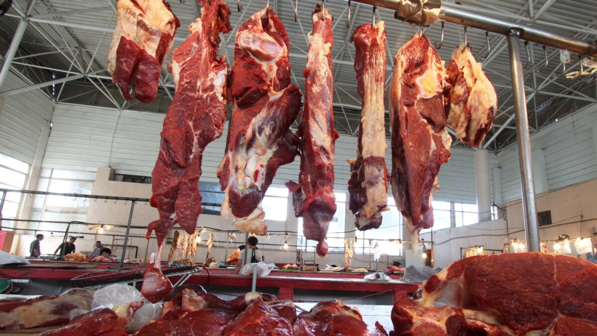 Təsərrüfat sahiblərini çıxılmaz vəziyyətə salan dabaq xəstəliyi - Ət bazarlarında son vəziyyət