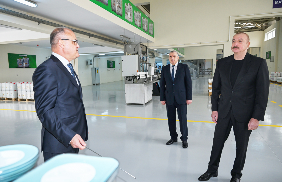 Prezident Sabirabada səfər etdi (FOTO) Prezident Sabirabada səfər etdi (FOTO)