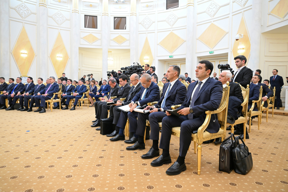 Prezidentlər mətbuata bəyanatlarla çıxış etdi (YENİLƏNİB)