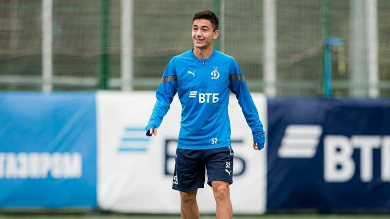 AFFA-nın millimizə gətirmək istədiyi futbolçu Rusiya yığmasında