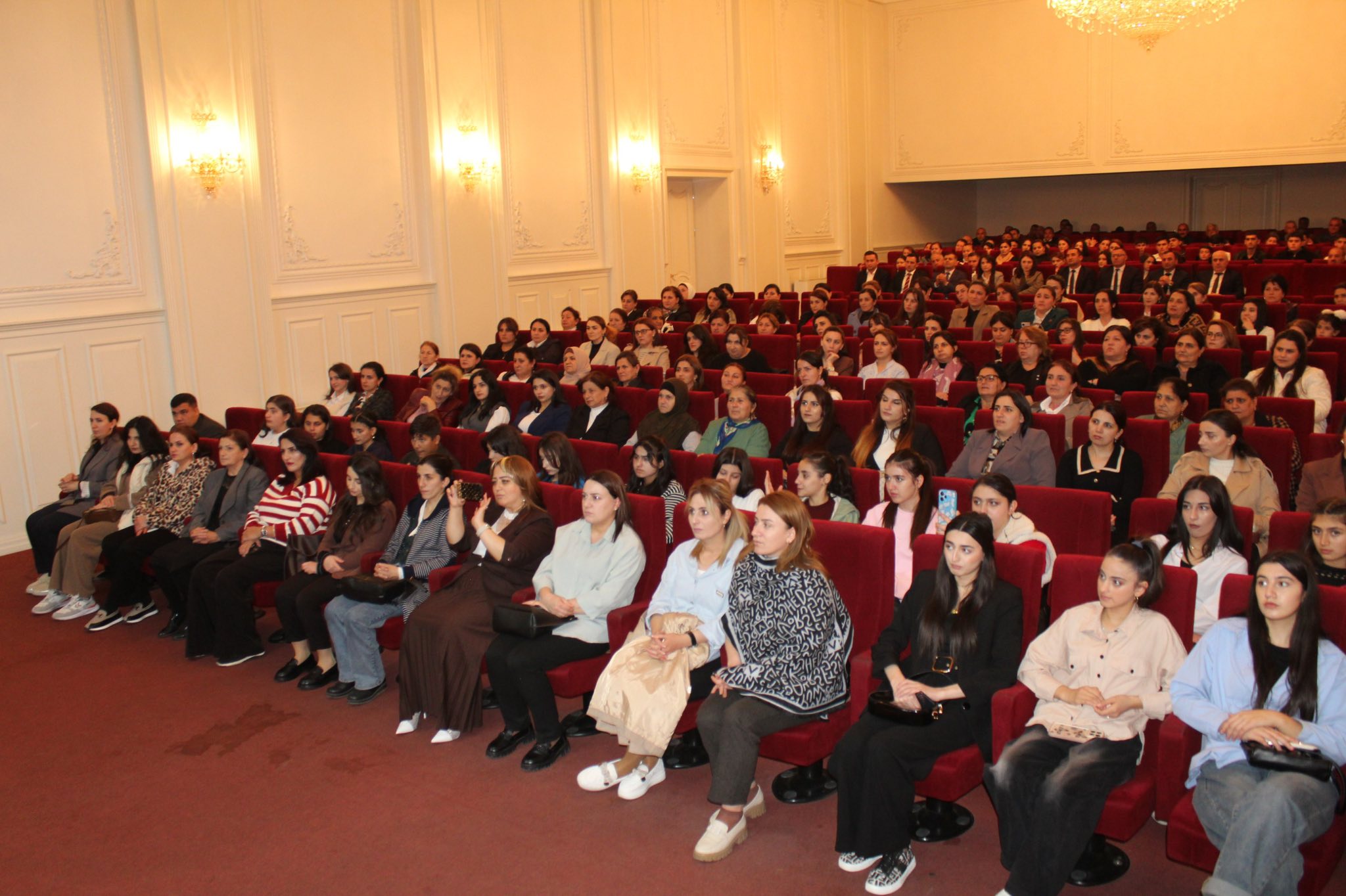 İsmayıllıda Bəxtiyar Vahabzadənin 100 illik yubileyi keçirildi (FOTO)