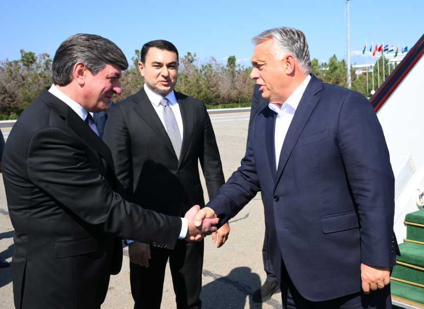 Viktor Orban Qəbələyə gəldi (FOTO)