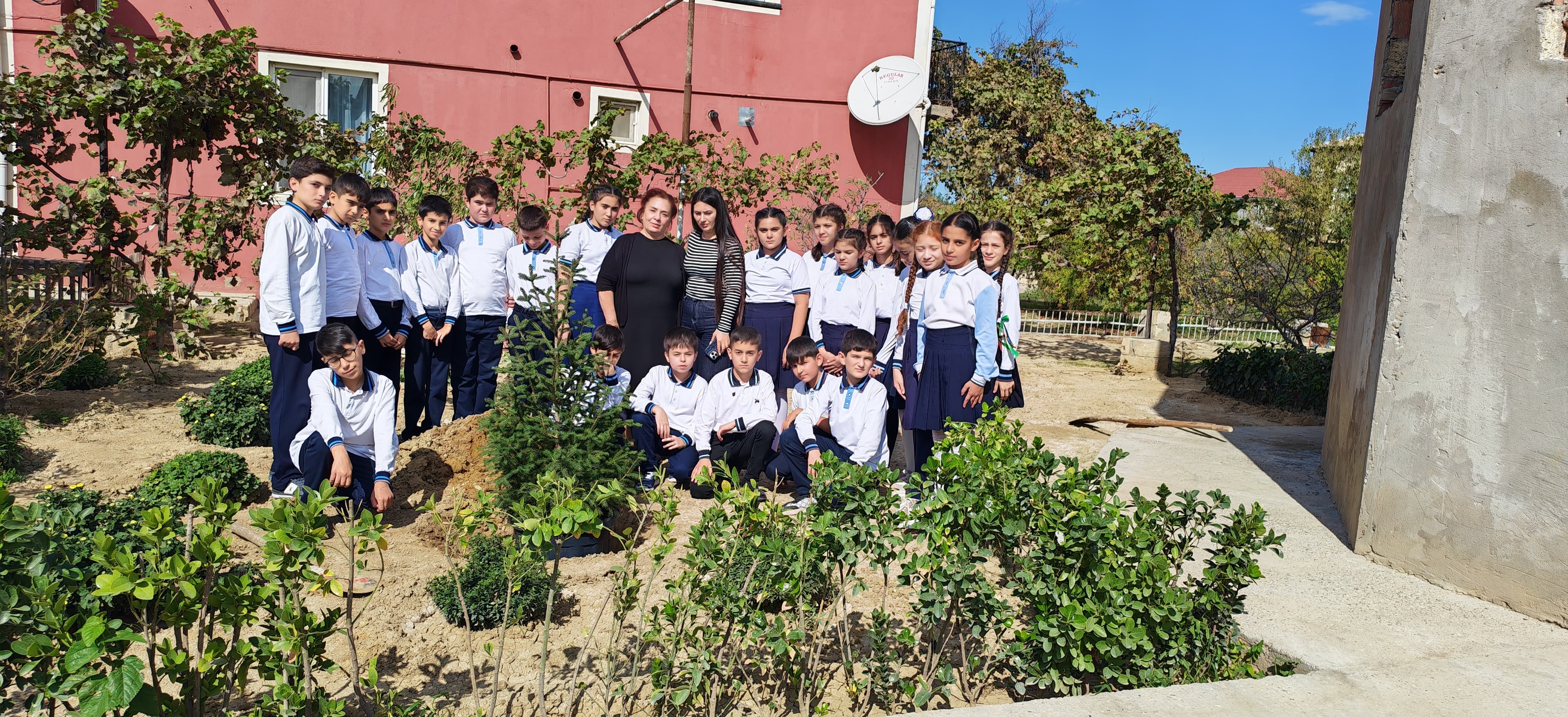 Şəhid Hüseyn Nəcəfzadənin xatirəsi əbədiləşdirdi (FOTO)