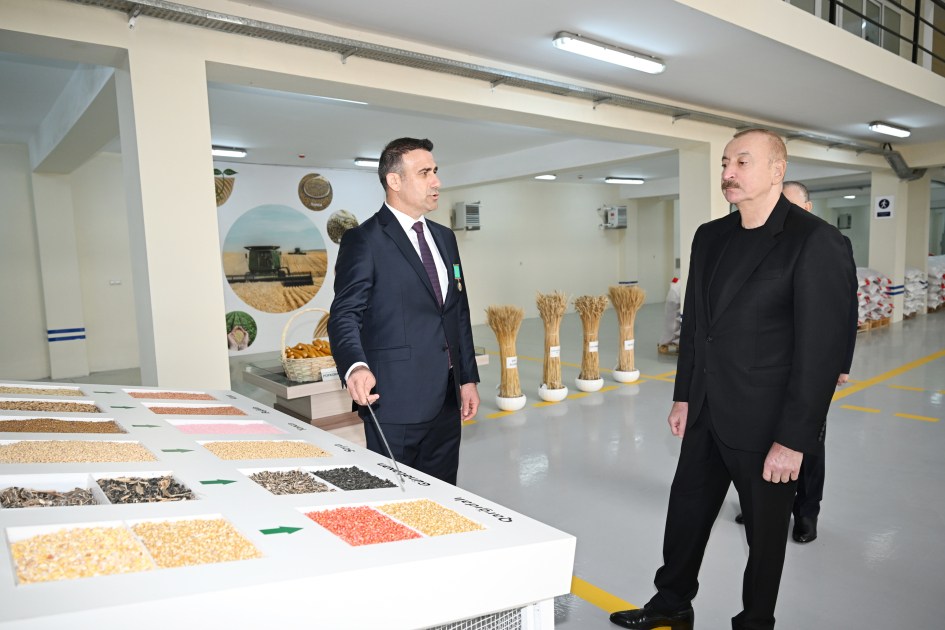 Prezident Cəbrayılda məscidin, ikinci və üçüncü yaşayış komplekslərinin təməlini qoydu (YENİLƏNİB)