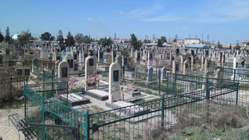 Şirvanda qəbirstanlıqda oğurluq