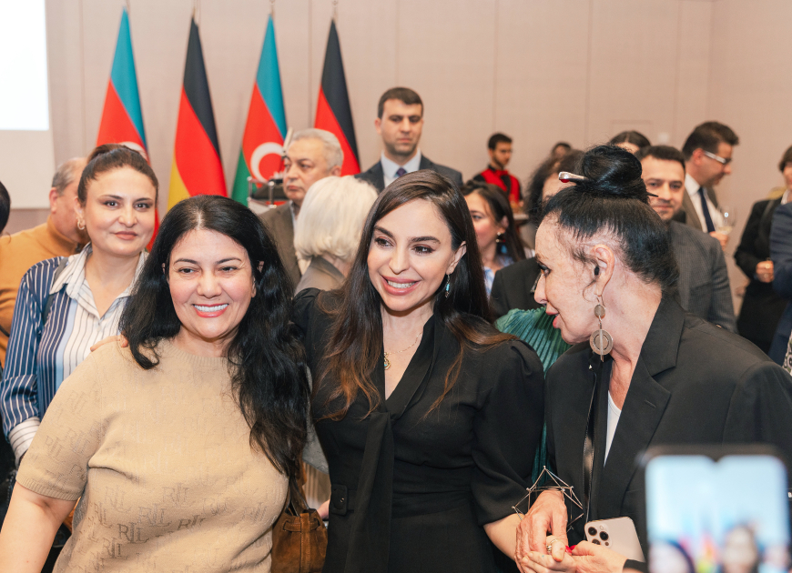 Leyla Əliyeva və Arzu Əliyeva Berlində MAMA 