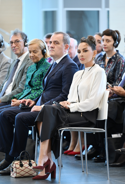 İtaliya-Azərbaycan Universitetinin ilk tədris korpuslarının açılışı oldu (FOTO)