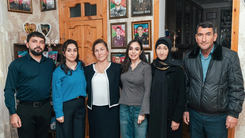 Leyla Əliyeva Mingəçevirdə şəhid ailəsini ziyarət edib, bir sıra sosial müəssisələrlə tanış oldu (FOTO)