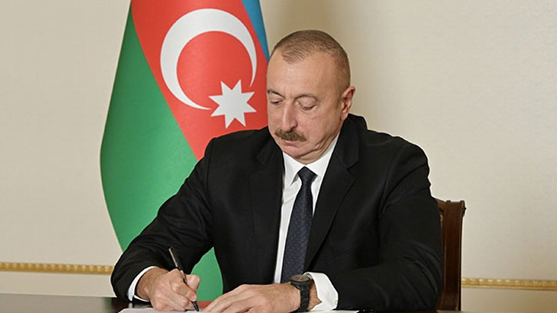 Bu komissiyanın tərkibi genişləndirildi (FƏRMAN)