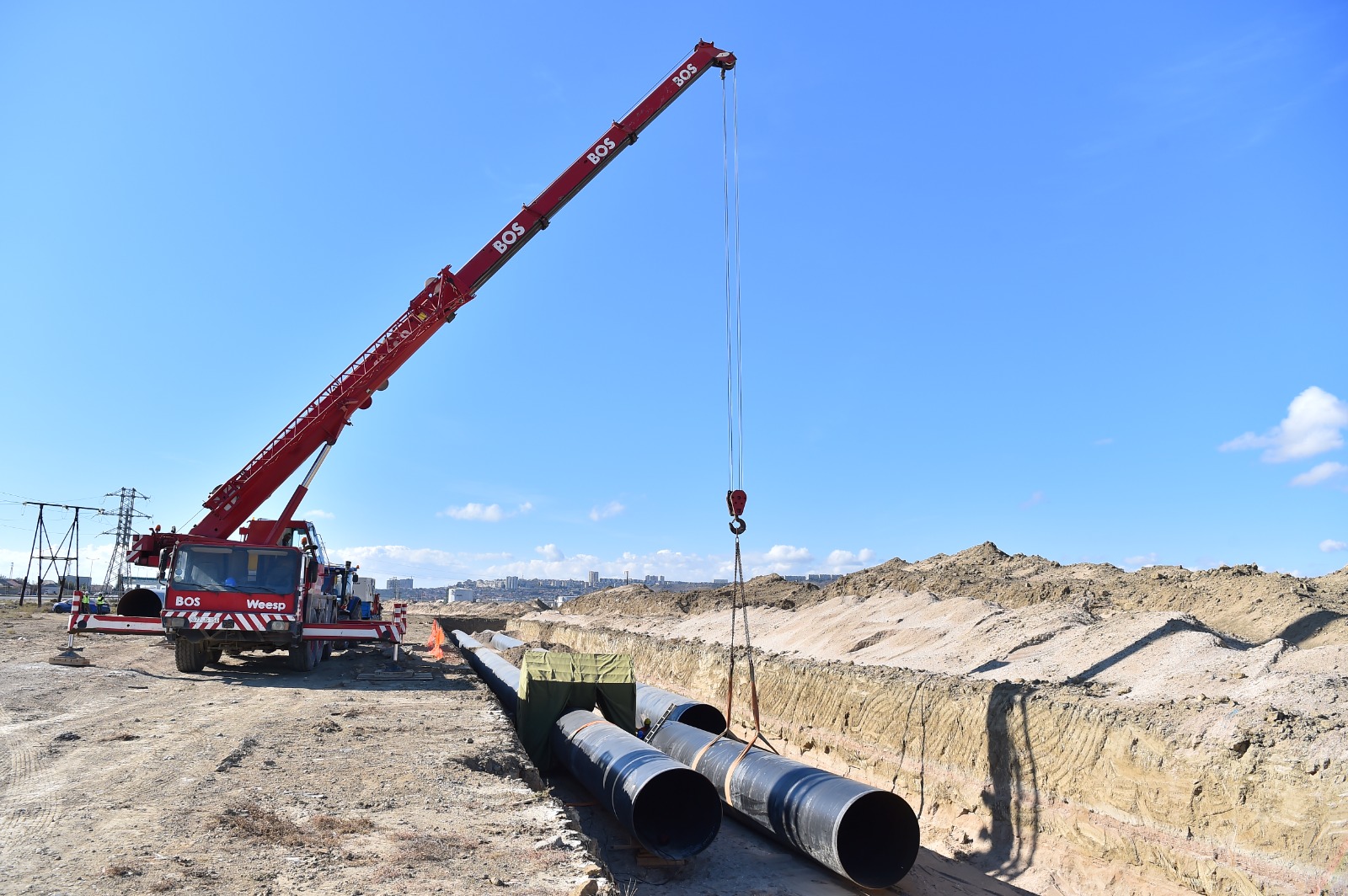 Zığ-Hövsan kanalizasiya kollektoru tikilir (FOTO/VİDEO)
