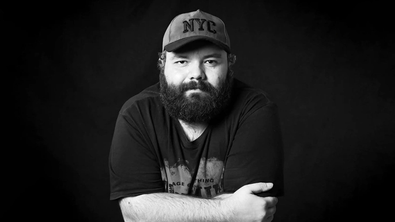 Baş redaktor vəfat etdi