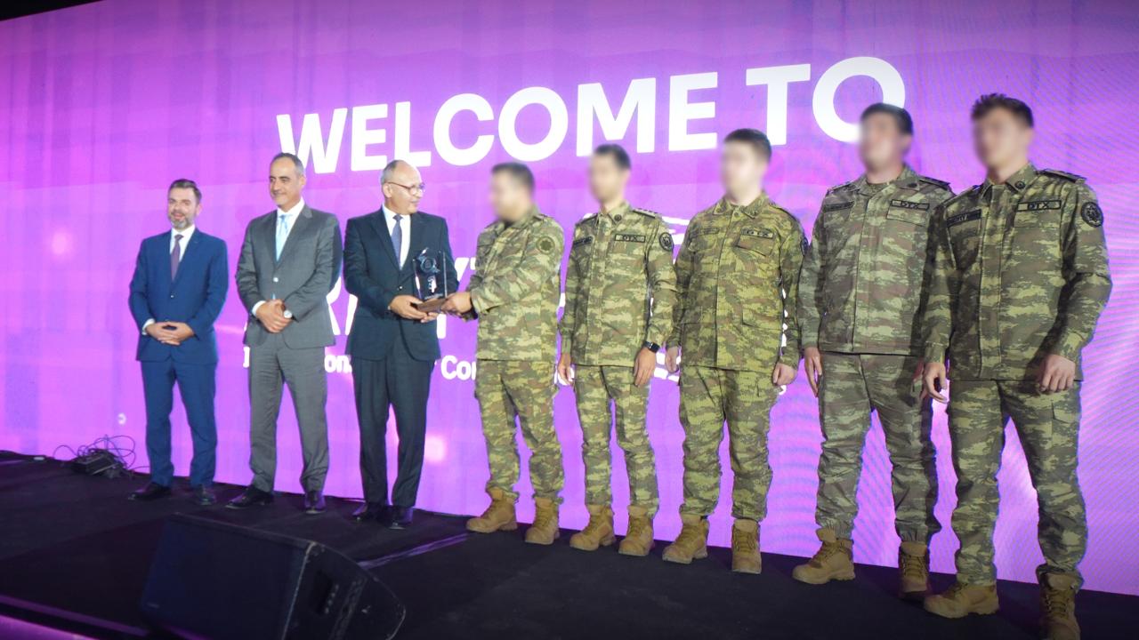 DTX-nin komandasından “ARMYTHON” beynəlxalq müsabiqəsində tarixi uğur (FOTO)