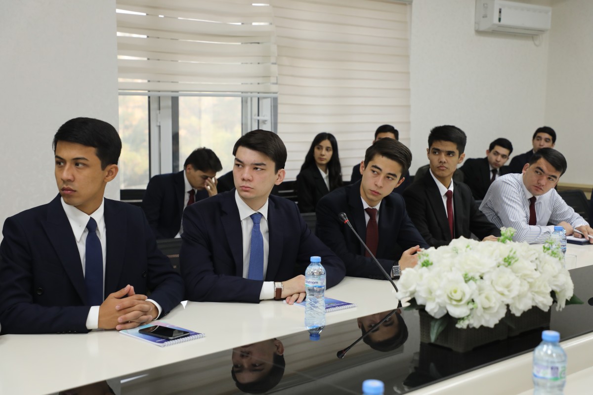 Daşkənddə Özbəkistan–Azərbaycan Gənclər Konfransı keçirildi (FOTO)