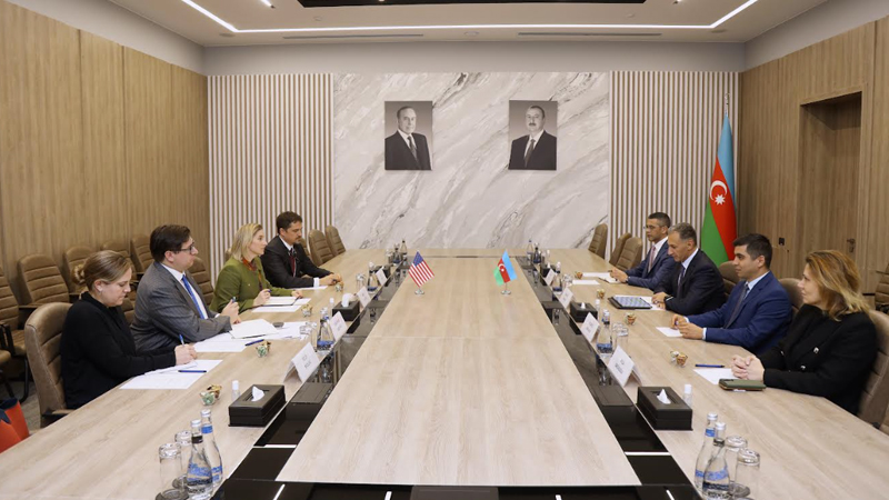 Azərbaycan və ABŞ Zəngəzur dəhlizi ilə bağlı əməkdaşlığı müzakirə etdi