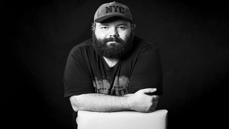 Baş redaktor vəfat etdi