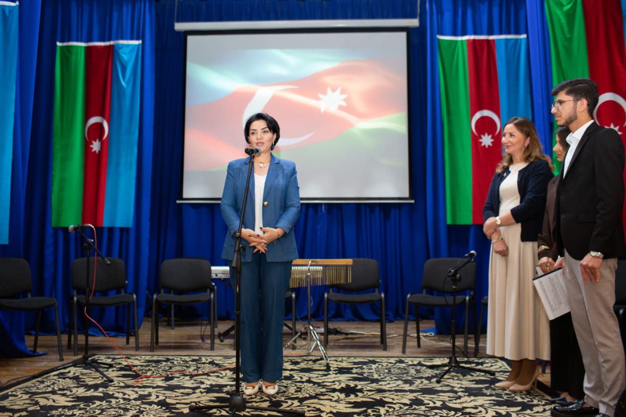 Humanitar Kollecdə Zəfər Gününə həsr olunmuş konsert oldu