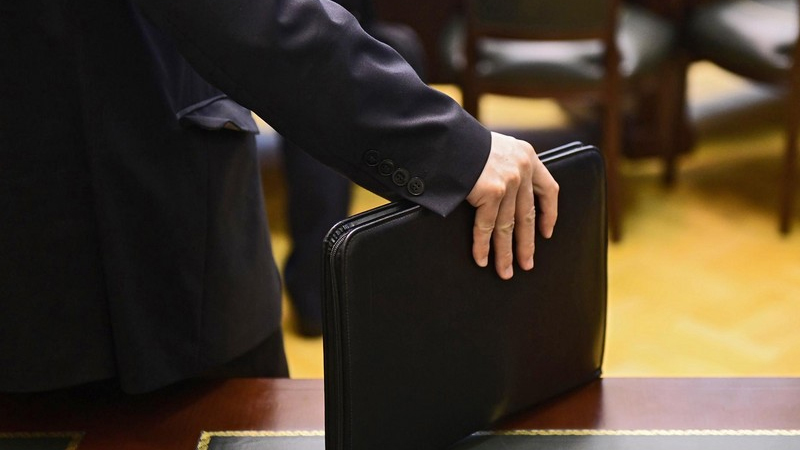 Sabiq komitə sədri direktor vəzifəsindən çıxarıldı