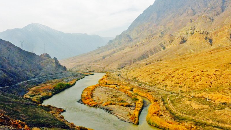 Araz çayından üzüb Naçıvana keçdi - Həbs olundu
