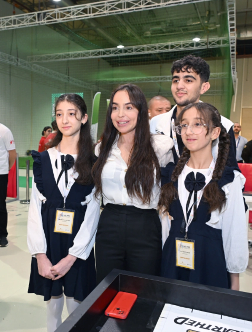 Leyla Əliyeva, Arzu Əliyeva və Alena Əliyeva STEAM Festivalını ziyarət etdi (FOTO)
