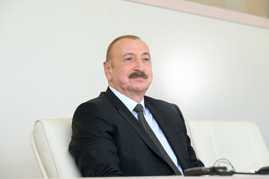 Zəfərin 5 ili: Bakıda hərbi parad keçirildi (YENİLƏNİB)