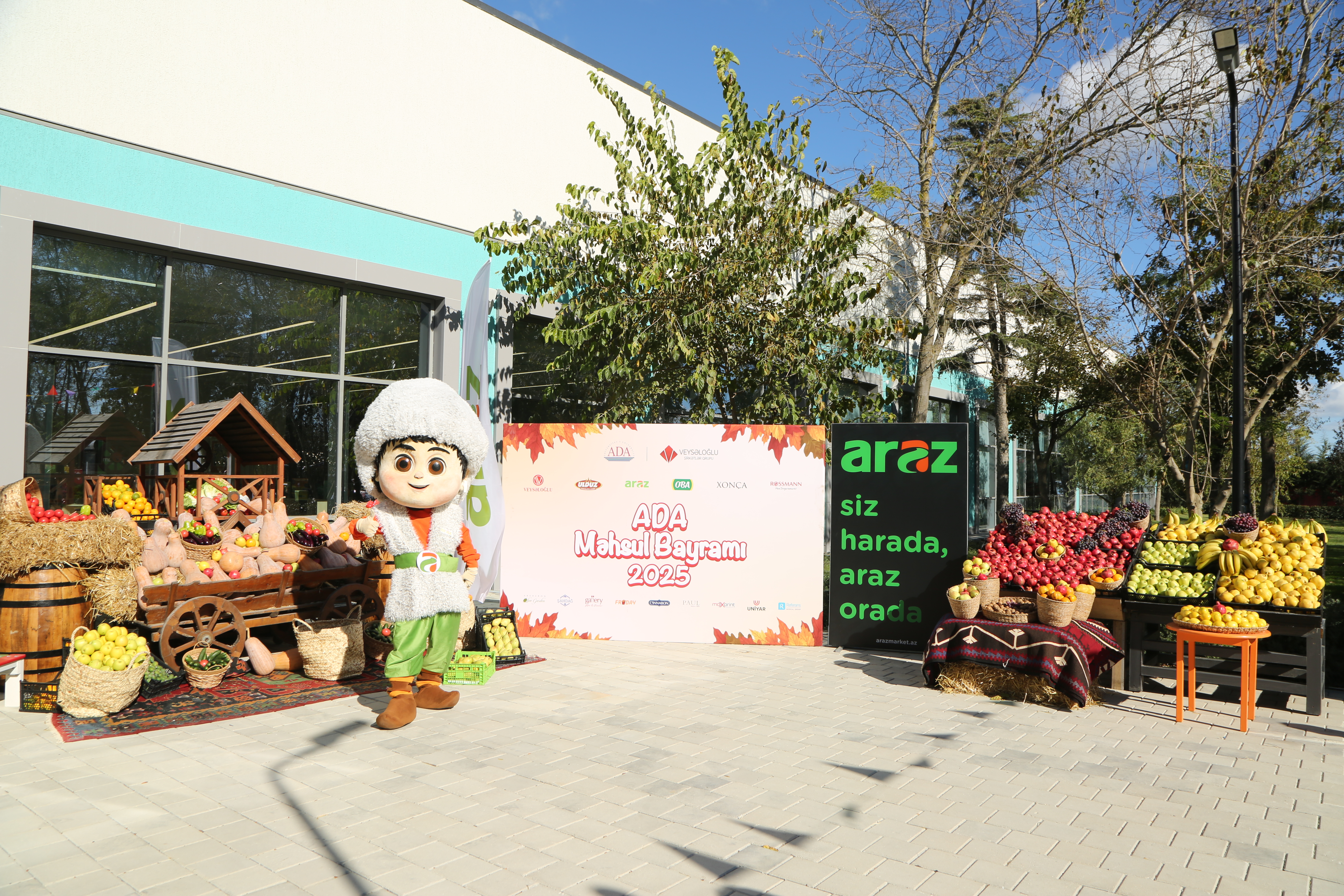 ADA ilə “Veysəloğlu”nun tərəfdaşlığı uğurla davam edir – xeyriyyə məqsədli festival keçirilib