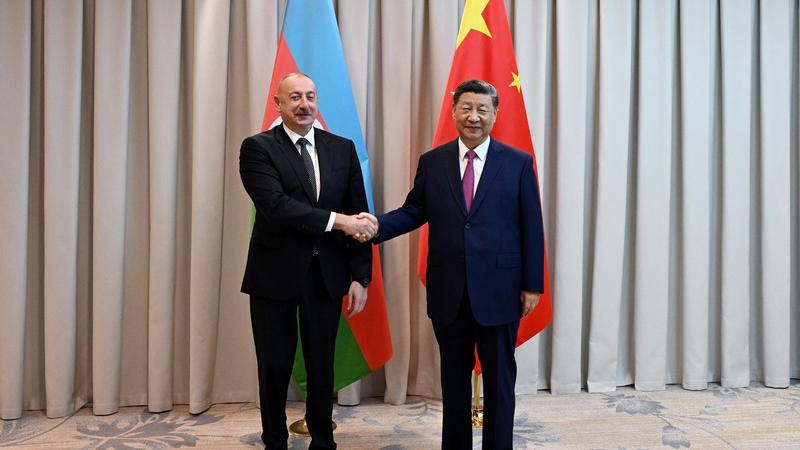 İlham Əiyev Çin liderinə başsağlığı verdi