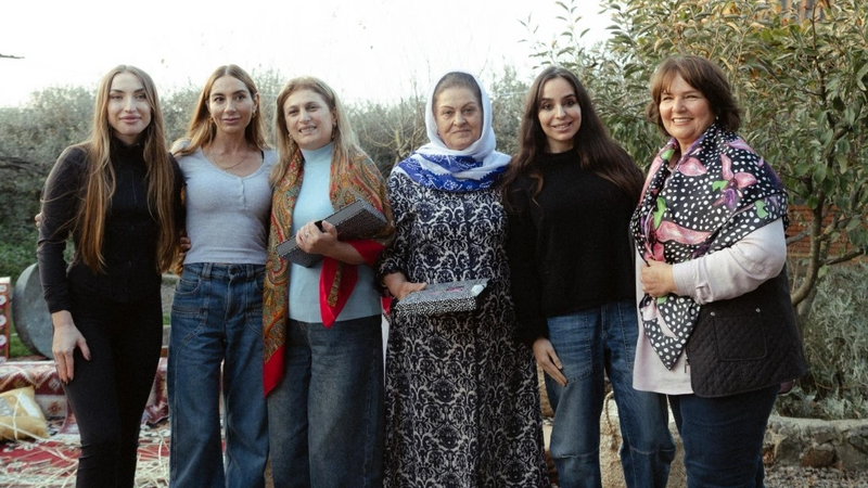 Leyla Əliyeva, Arzu Əliyeva və Alena Əliyeva Lənkəranda fermer təsərrüfatı ilə tanış oldu (FOTO)