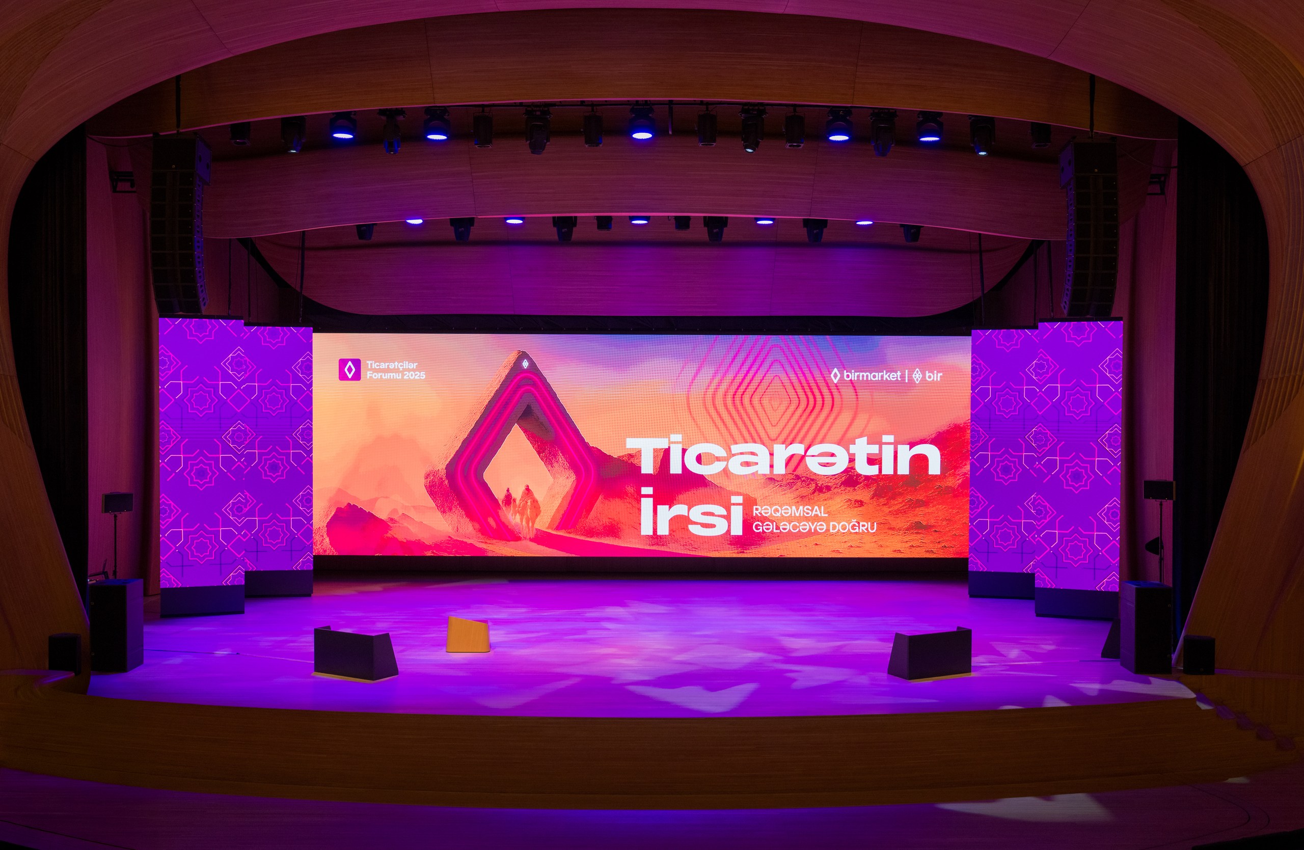 Birmarket ticarətçilərlə birgə ölkədə biznesi irəli aparır