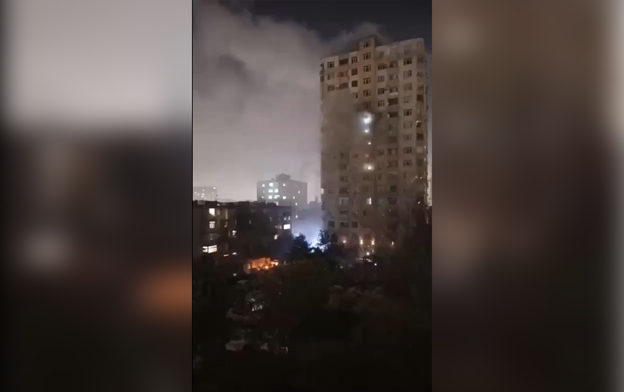 Yasamalda yaşayış binası yanır (VİDEO)