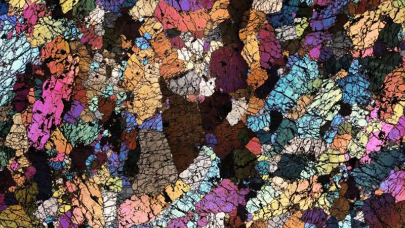 Qitələrin parçalanması necə baş verir? - Alimlər tektonik plitələrin hərəkətini araşdırdı