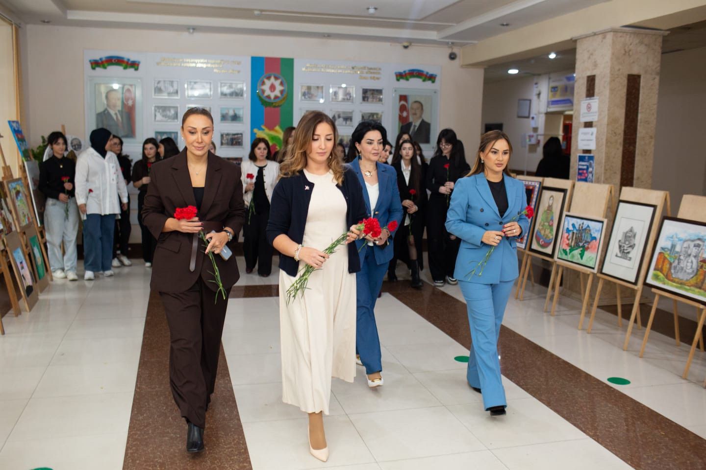 Humanitar Kollecdə Zəfər Gününə həsr olunmuş konsert oldu