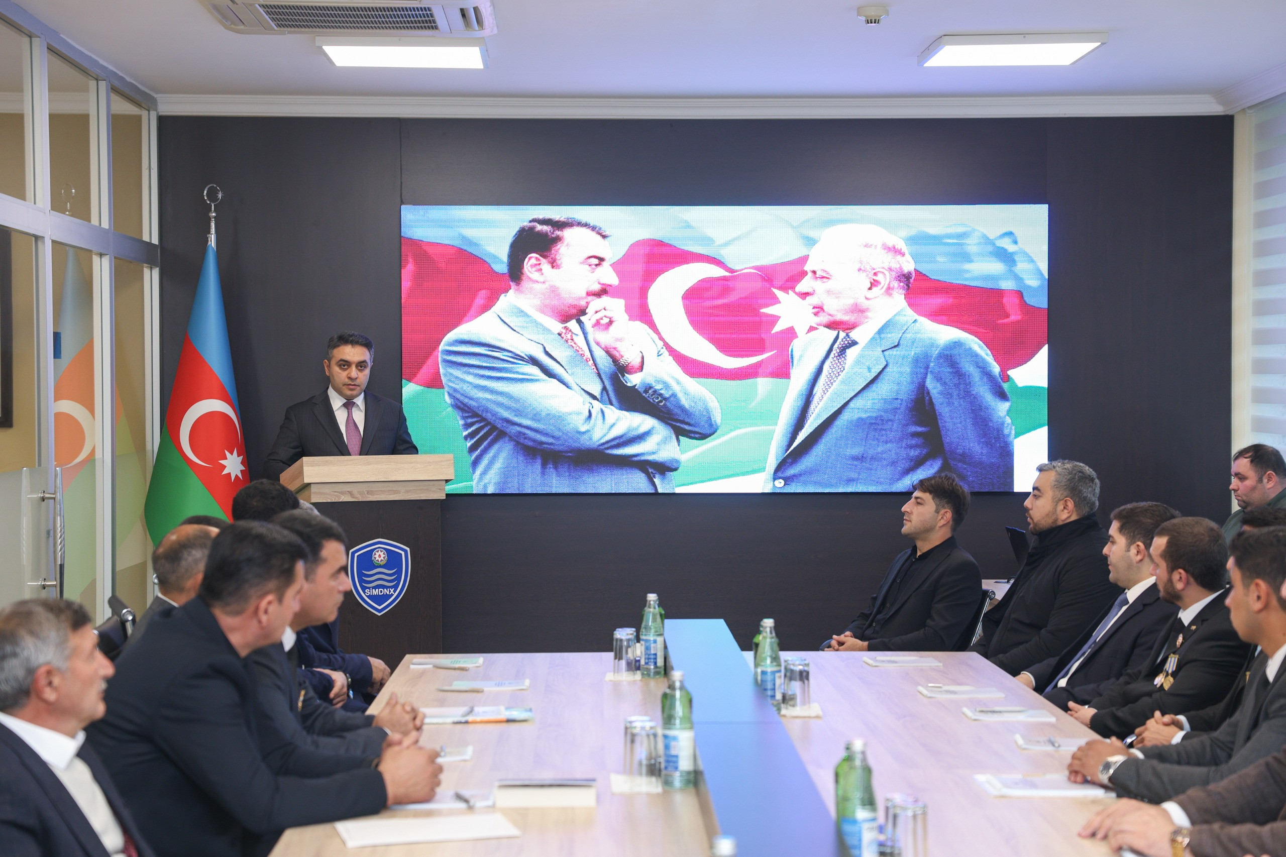 Dövlət Xidmətində Zəfər Gününün 5 illiyi münasibətilə görüş keçirildi (FOTO)