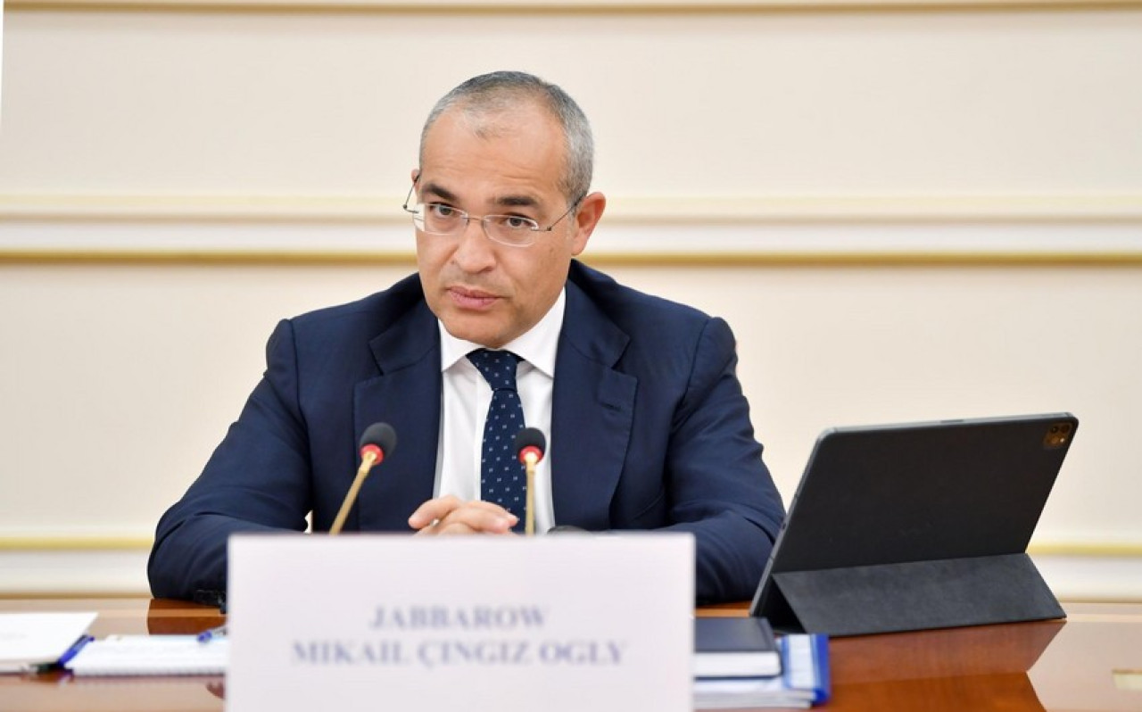 Nazir: "Xərc siyasətimiz çox məsuliyyətlə həyata keçirilir, devalvasiya riski görməmişik"