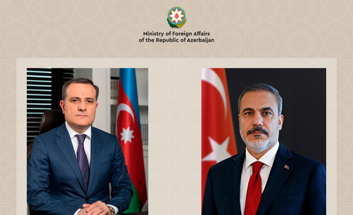 Ceyhun Bayramovla Hakan Fidan arasında telefon danışığı oldu