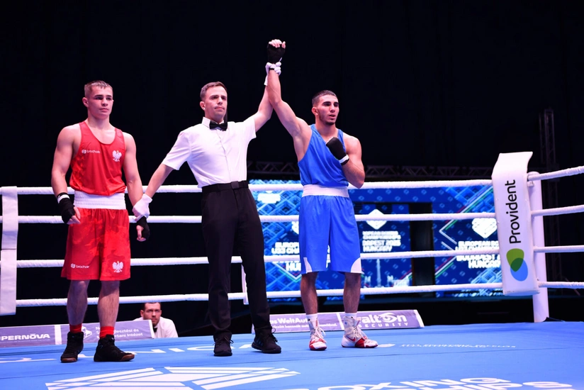 Boksçumuz doğum günündə Avropa çempionatının yarımfinalına vəsiqə qazandı