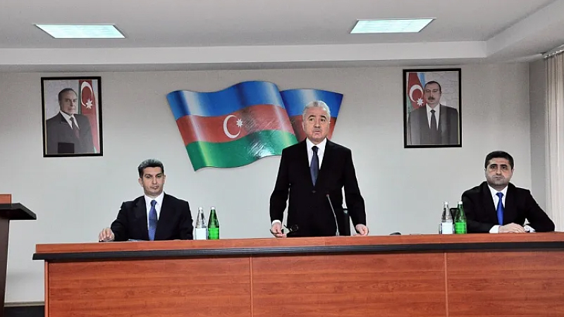 Göygölün yeni icra başçısı kollektivə təqdim olundu