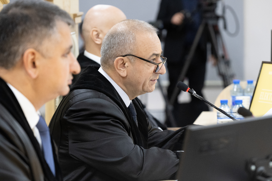 Ruben Vardanyanın məhkəməsində zərərçəkmiş şəxslərin ifadələri dinlənildi (FOTO)