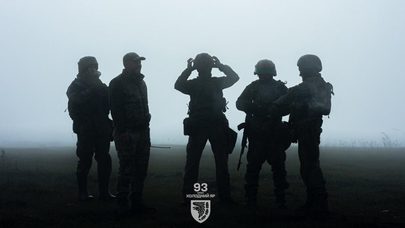 Ərazi məsələləri və hərbi razılaşmalar: Trampın 