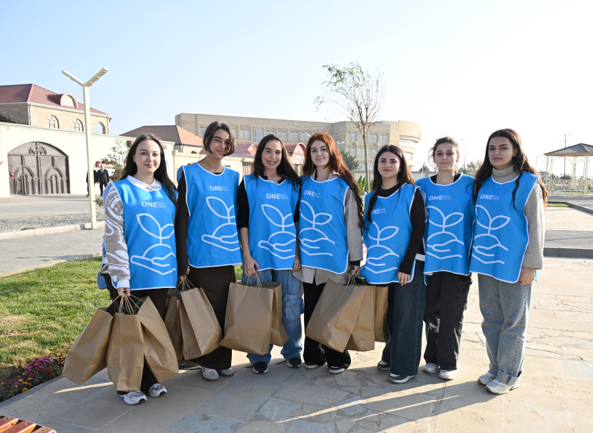 Leyla Əliyeva yeni parkın açılışında iştirak etdi (FOTO)