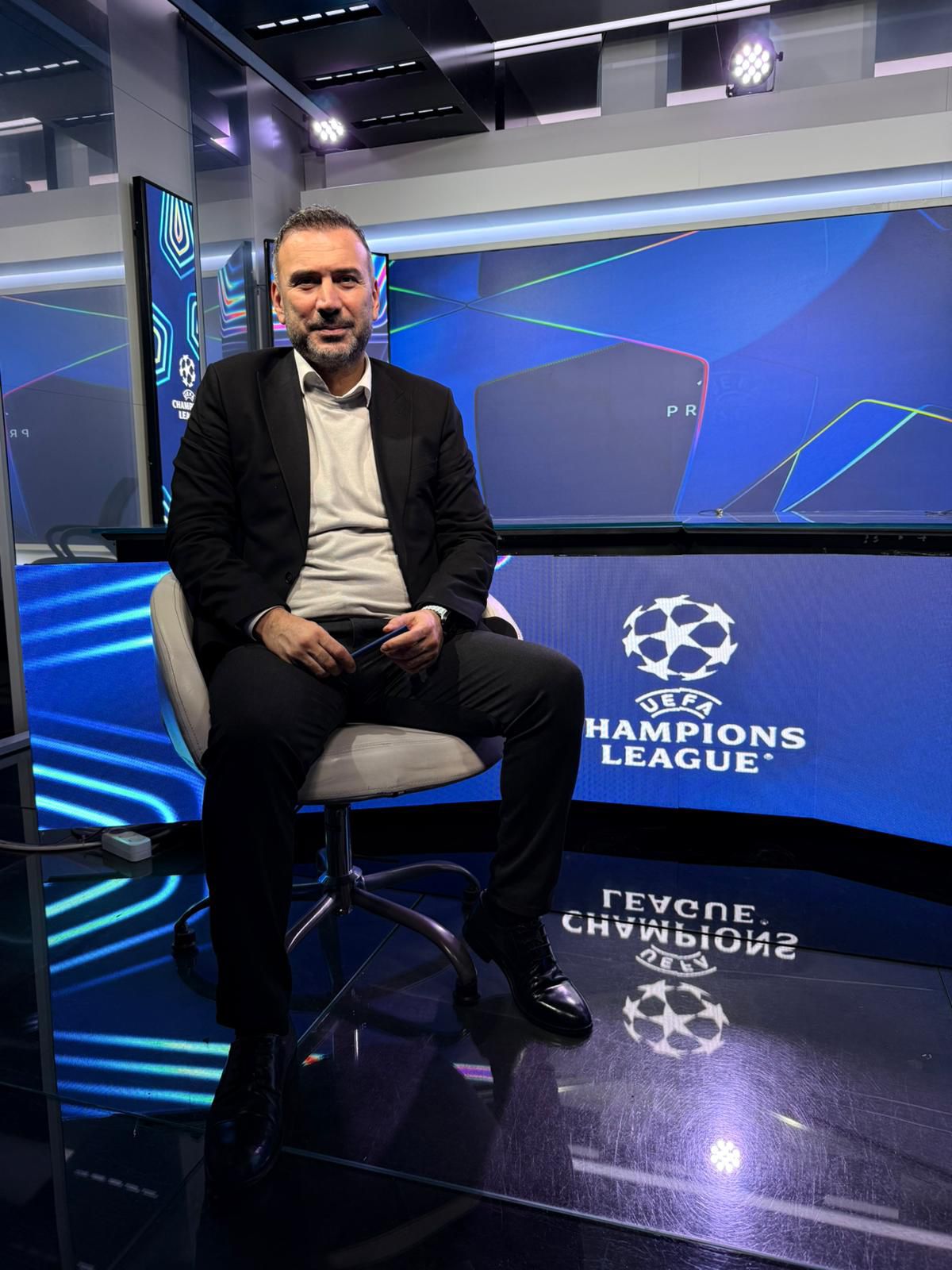 Ertem Şener TVNET platformasında! (FOTO)