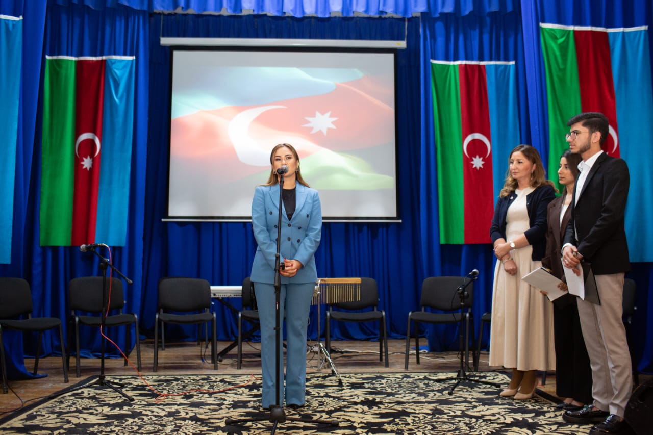 Humanitar Kollecdə Zəfər Gününə həsr olunmuş konsert oldu