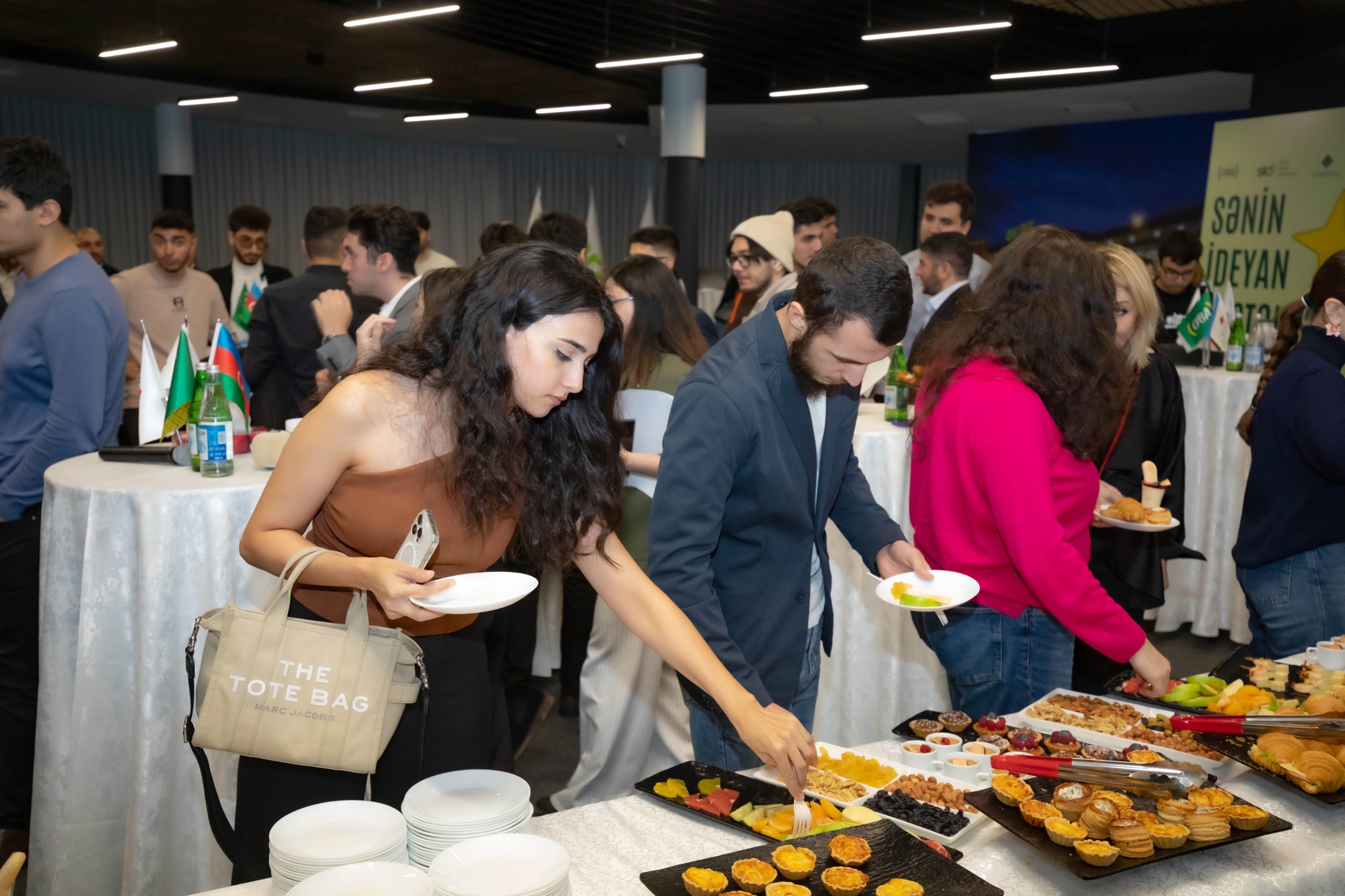Azərbaycan pərakəndə satış sektorunda ilk: OBA startap ekosisteminə dəstək proqramına start verdi
