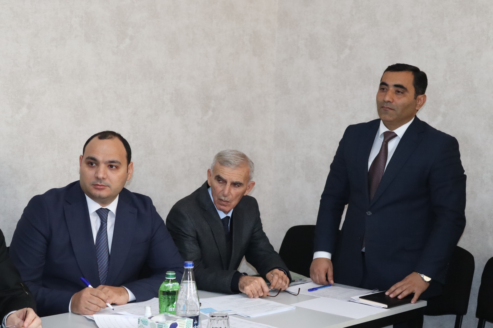 Zaur Mikayılov Yevlaxda vətəndaşlarla görüşdü (FOTO)