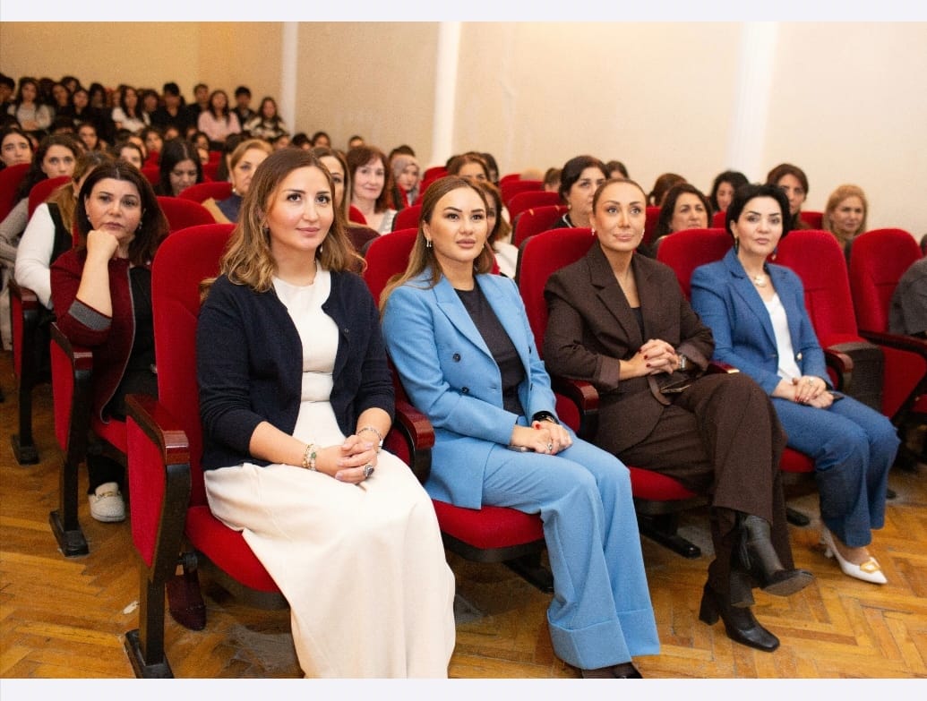 Humanitar Kollecdə Zəfər Gününə həsr olunmuş konsert oldu