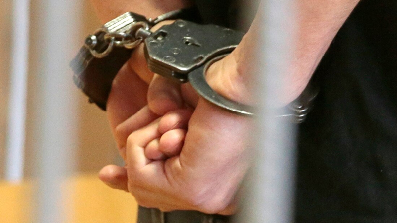 Xırdalanda çay evindən və oyun salonundan oğurluq